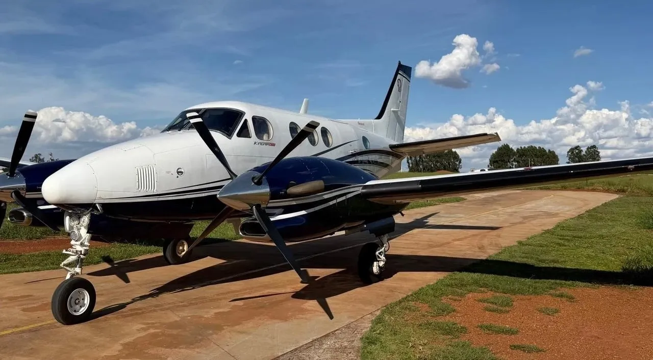 BEECHCRAFT CORPORATION KING AIR C90A - foto 20