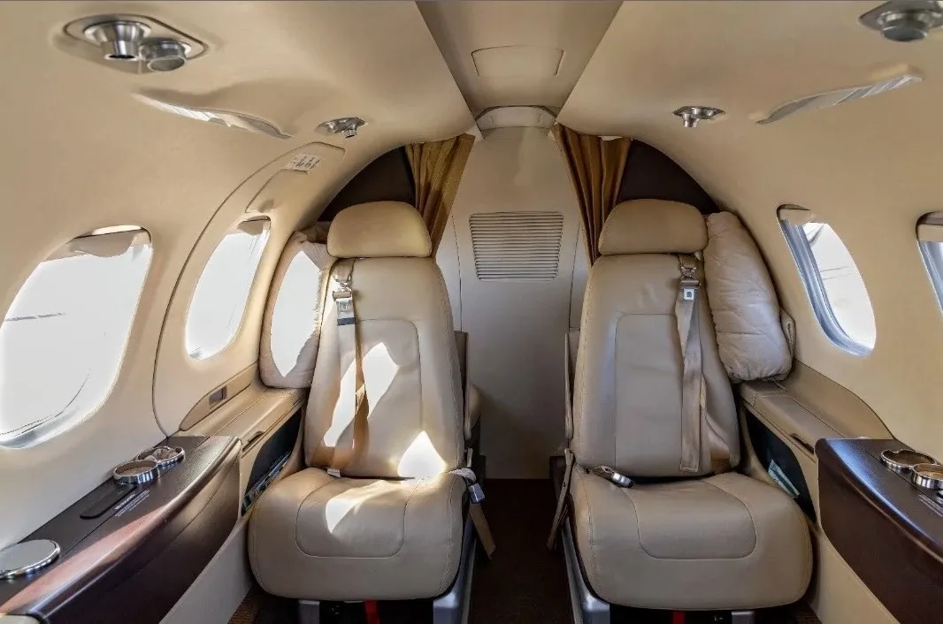 Embraer EMB 500 - PHENOM 100 - foto 6