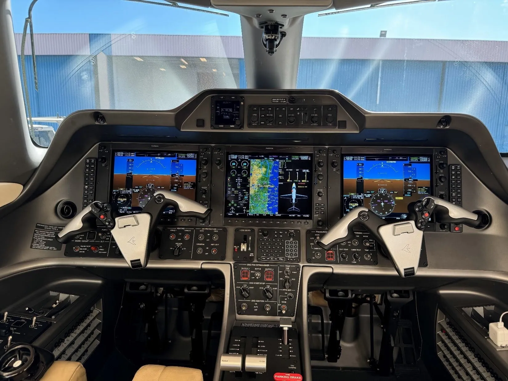 Embraer EMB 500 - PHENOM 100 - foto 2