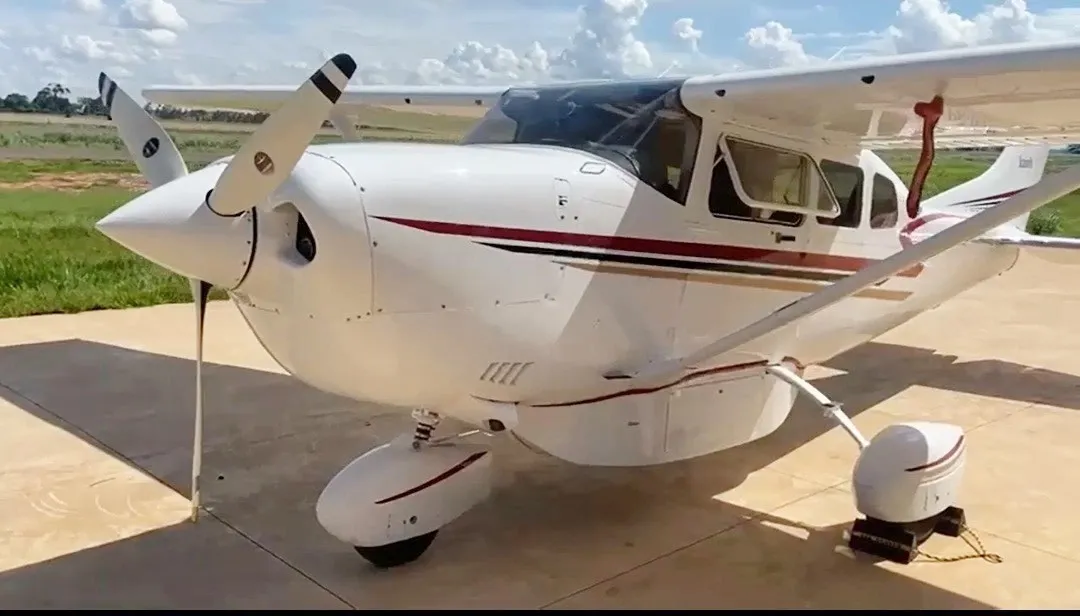 Cessna Aircraft 206H STATIONAIR - foto 15