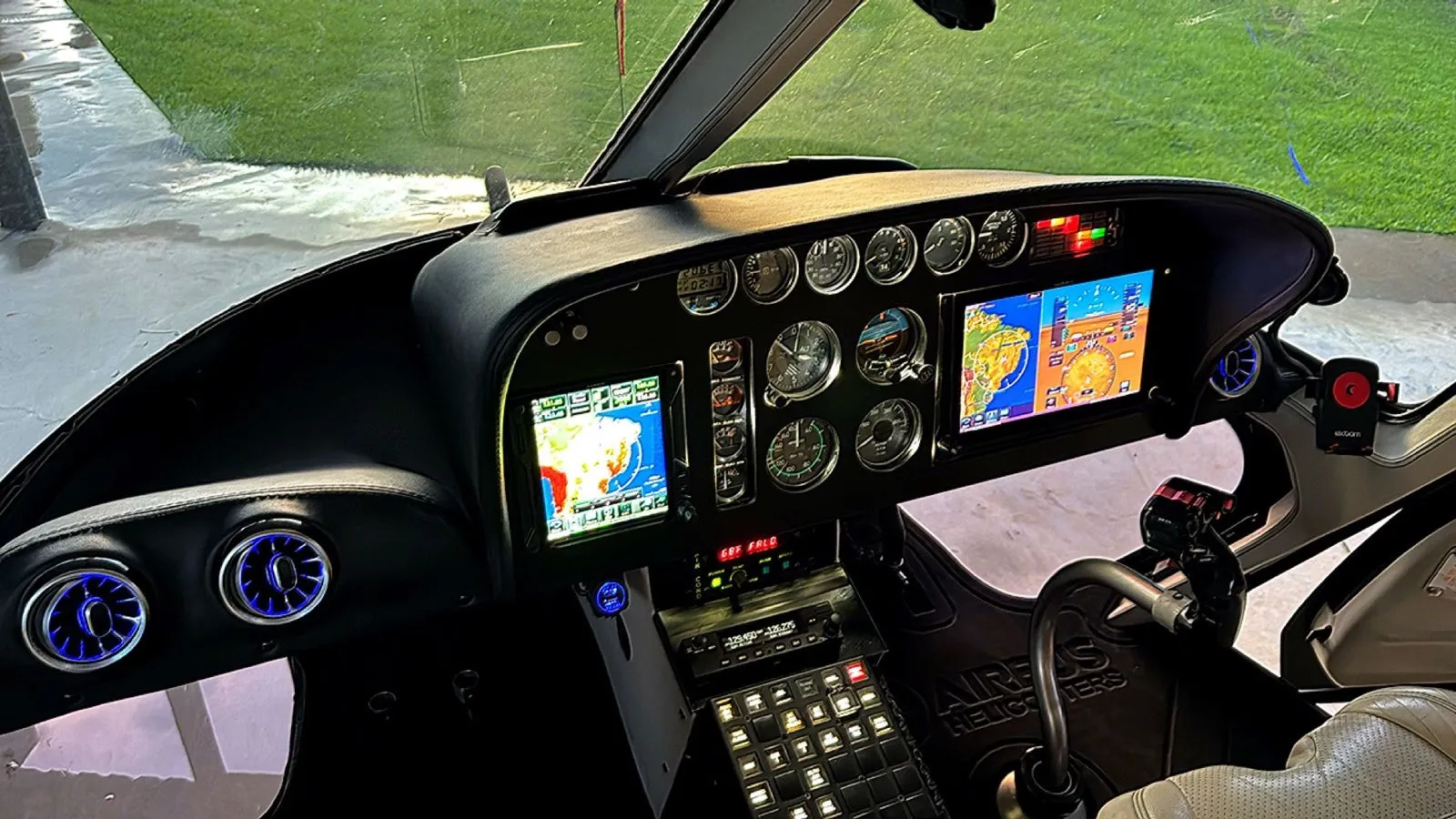 Airbus Helicopters AS350B - foto 3