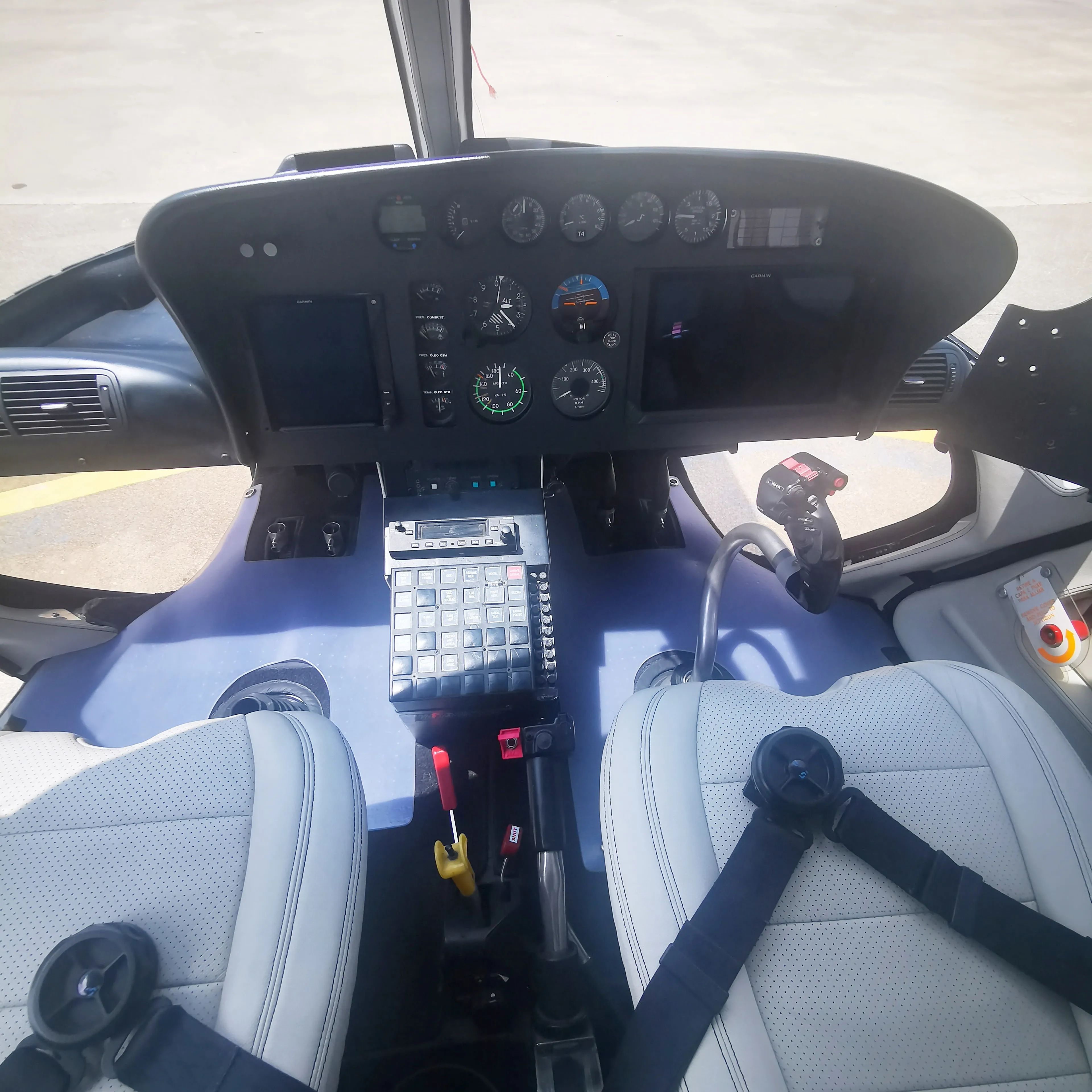 Airbus Helicopters AS350B - foto 7