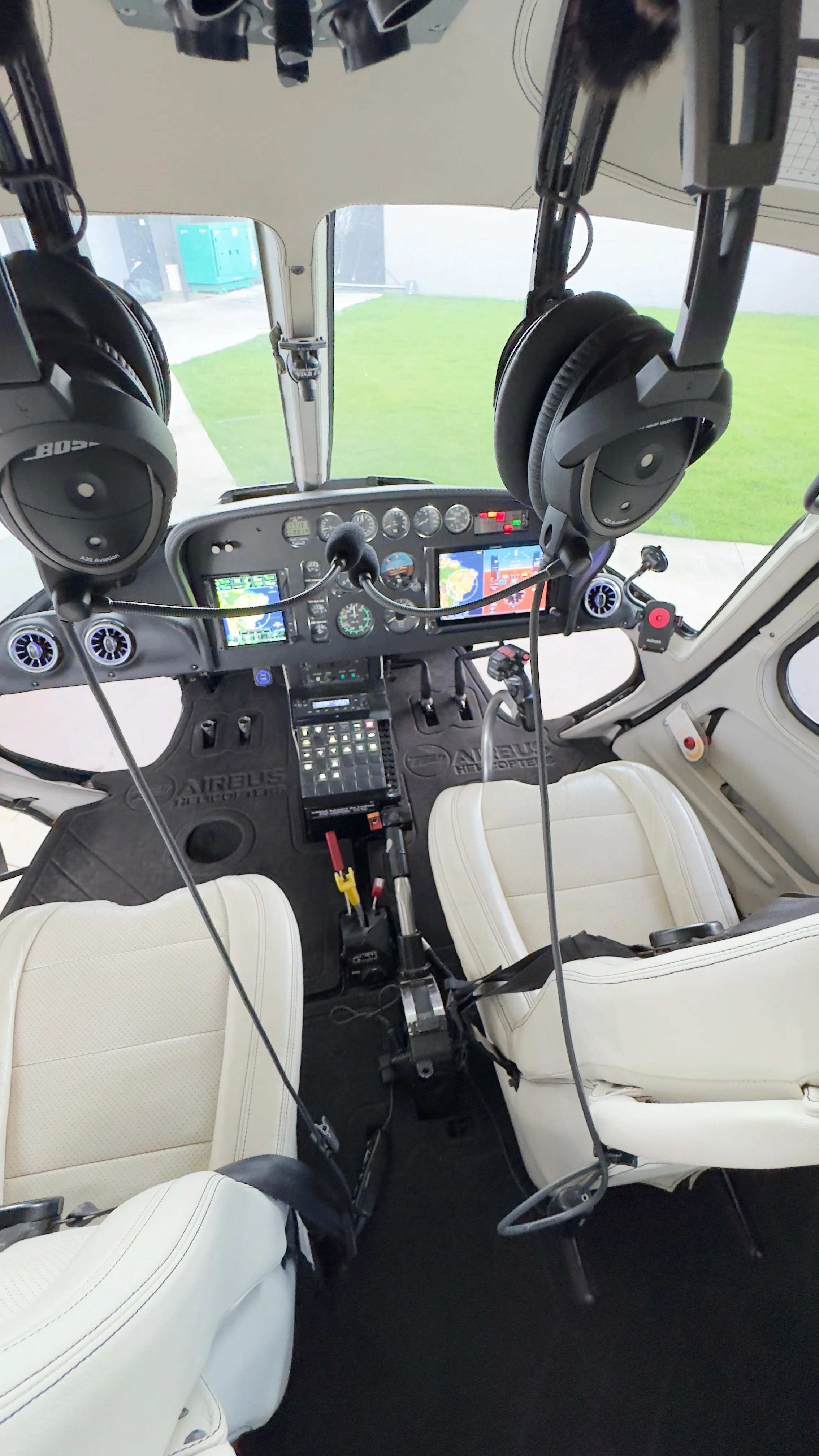 Airbus Helicopters AS350B - foto 4