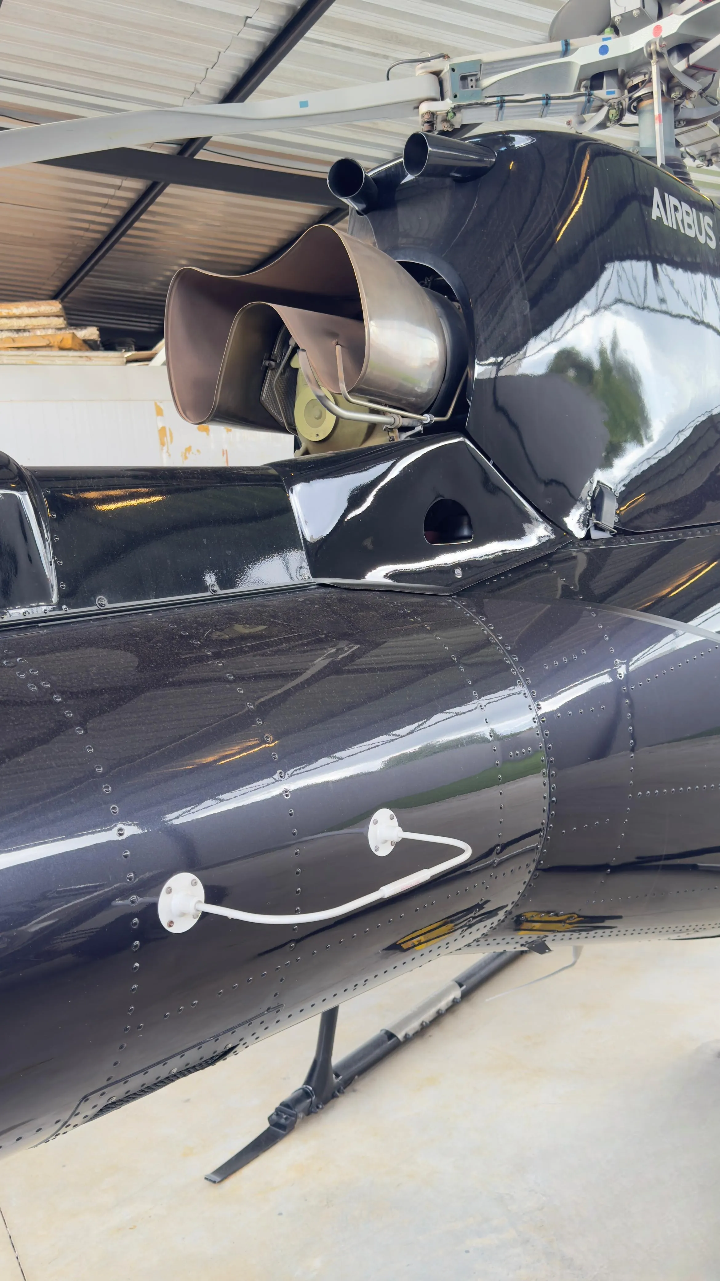 Airbus Helicopters AS350B - foto 15