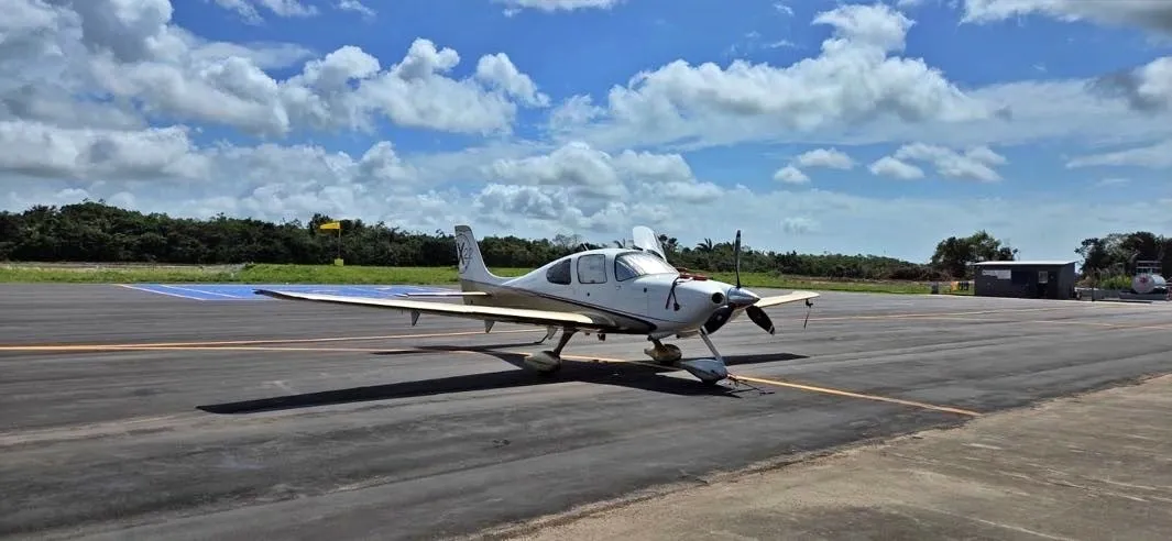 Cirrus Aircraft SR22 X - foto 7