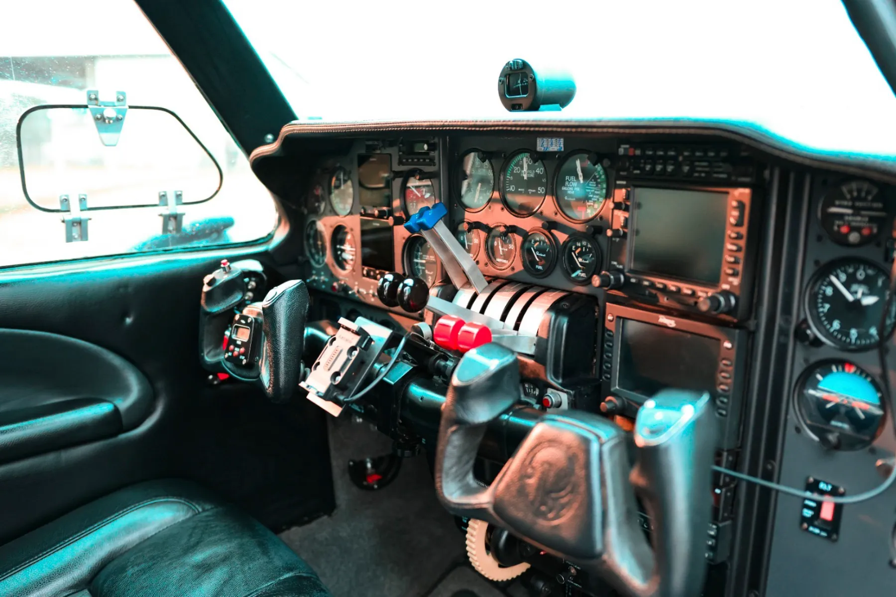 Beechcraft BARON 55 - foto 4