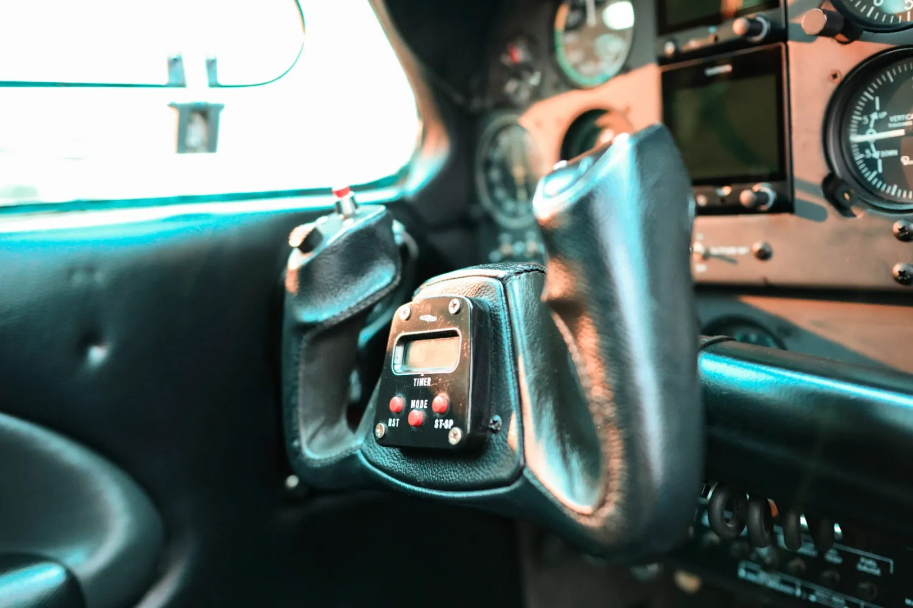 Beechcraft BARON 55 - foto 8