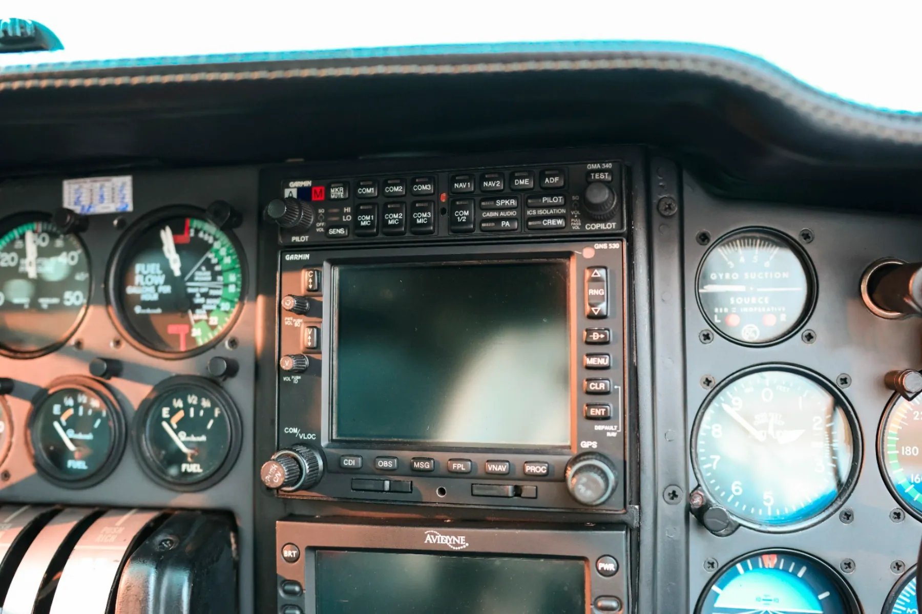 Beechcraft BARON 55 - foto 11