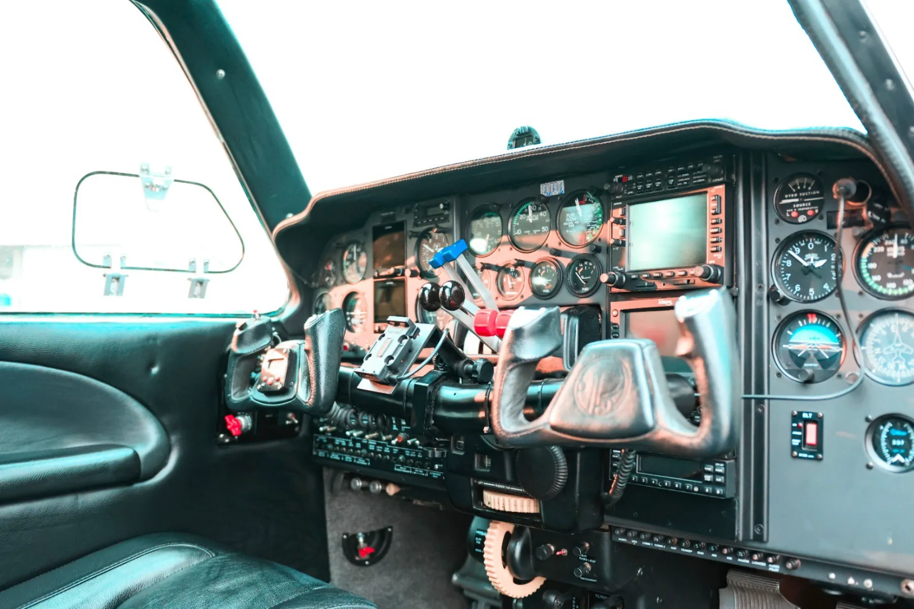 Beechcraft BARON 55 - foto 2