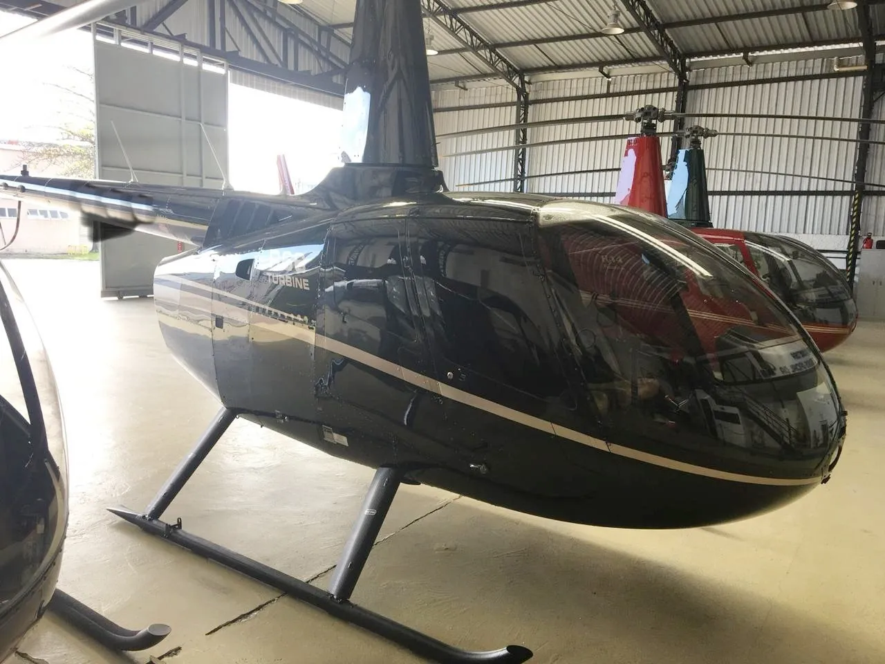 Robinson Helicopter R66 TURBINE - foto 7