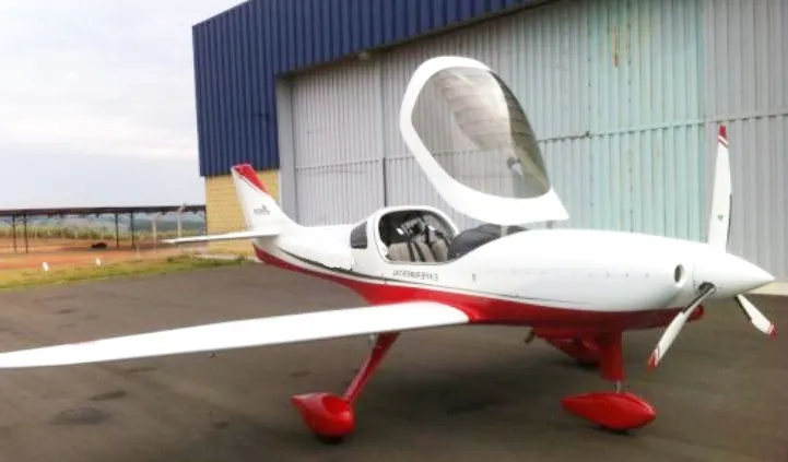 Lancair Legacy FG