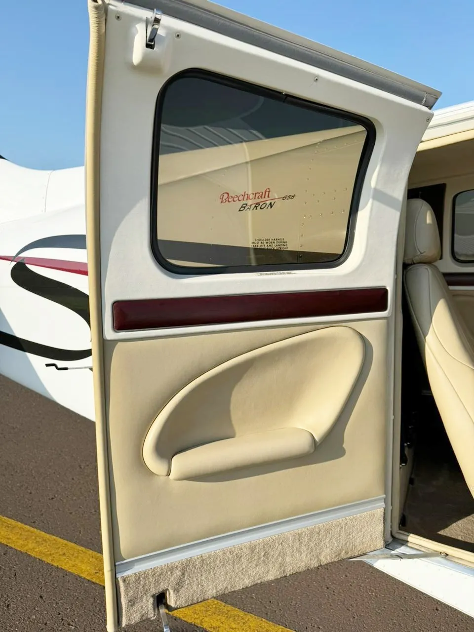 BEACHCRAFT BARON G58 - foto 10