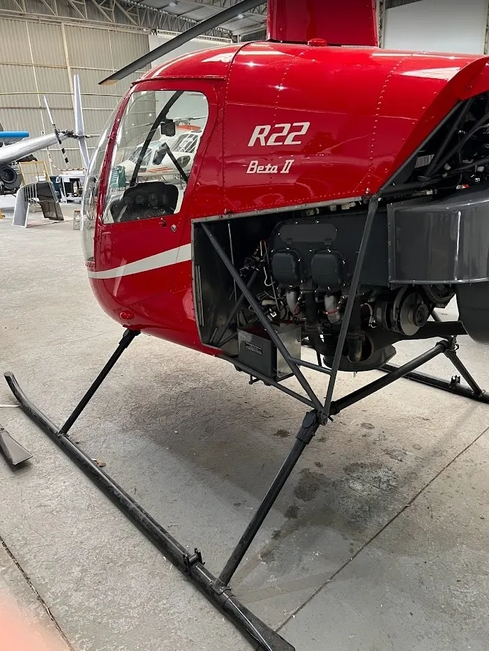 Robinson Helicopter R22 Beta II - foto 7