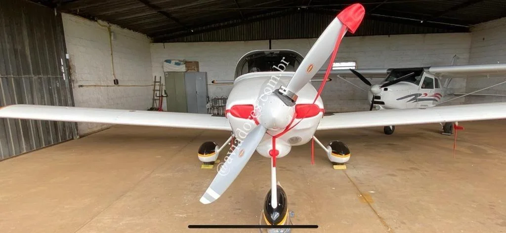 Vans Aircraft RV-10 - foto 10