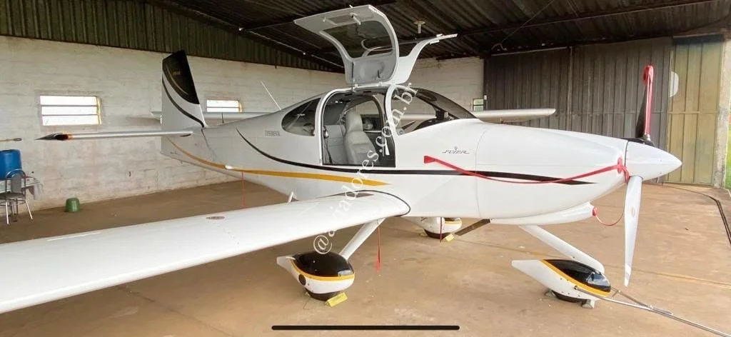 Vans Aircraft RV-10 - foto 8