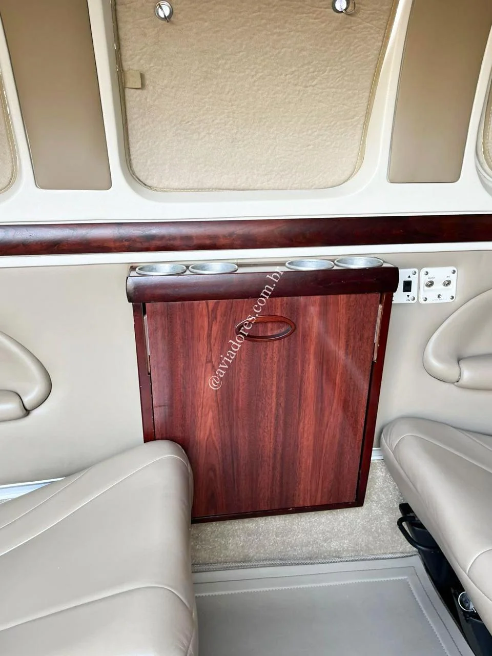 BEACHCRAFT BARON G58 - foto 7