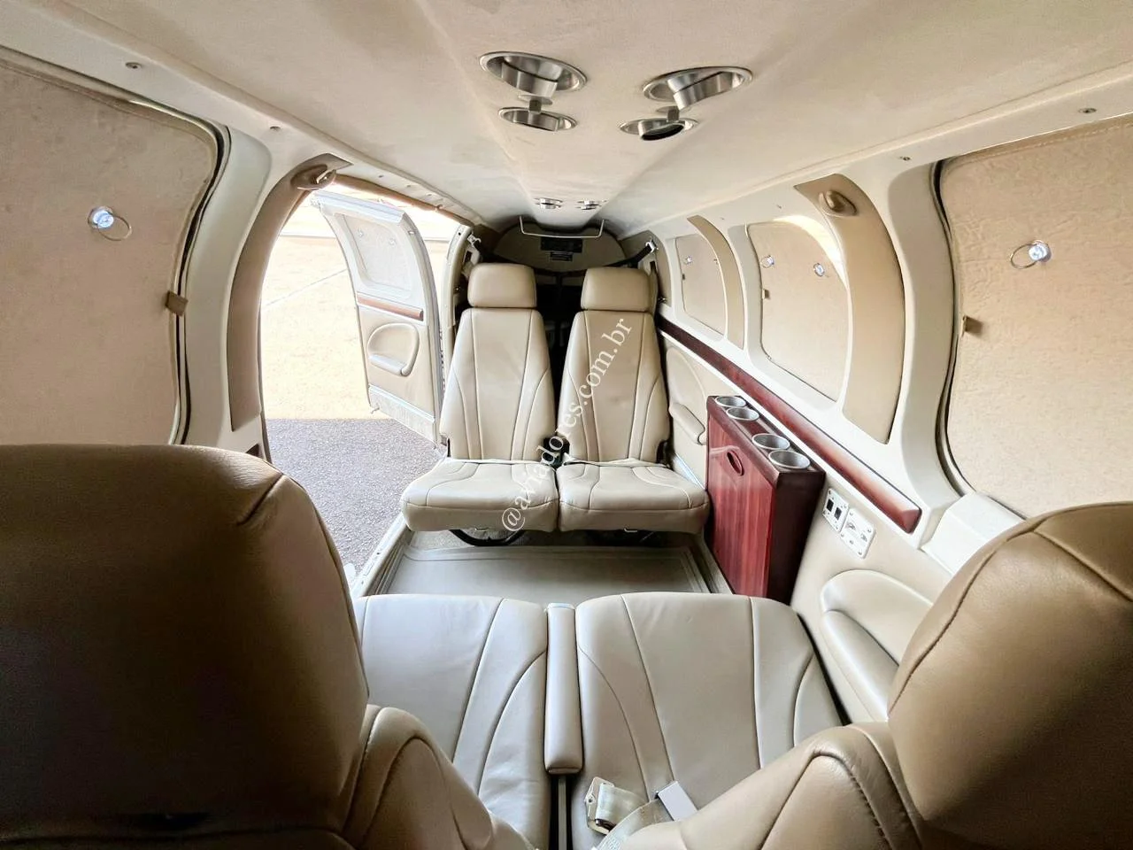 BEACHCRAFT BARON G58 - foto 11