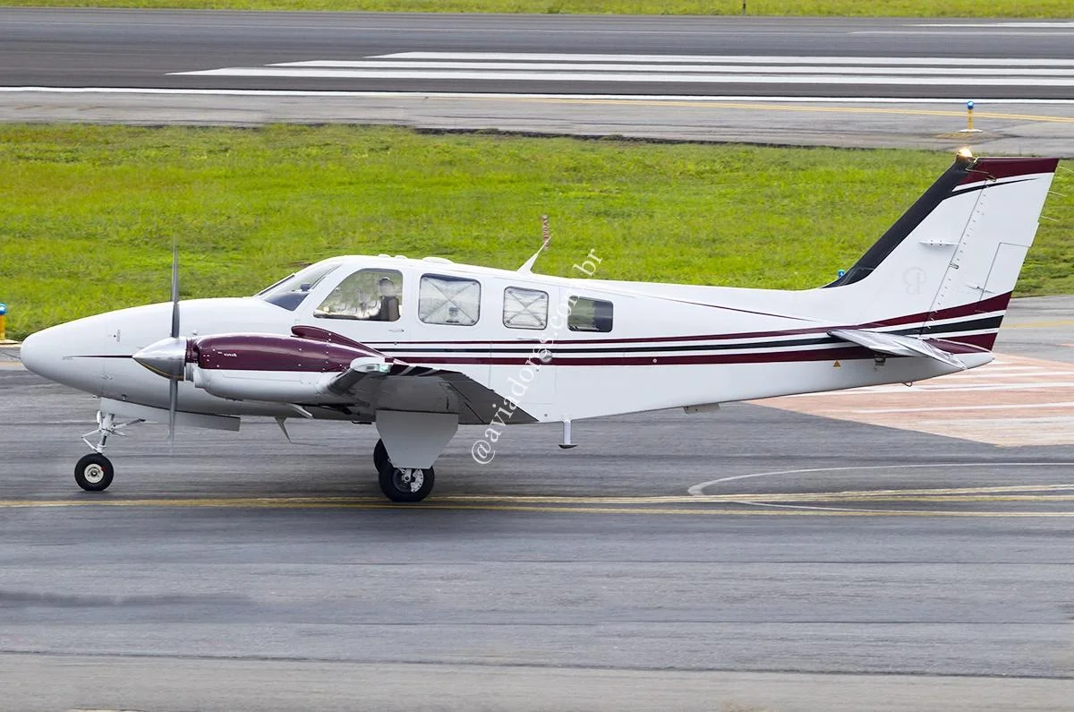 BEACHCRAFT BARON G58 - foto 2