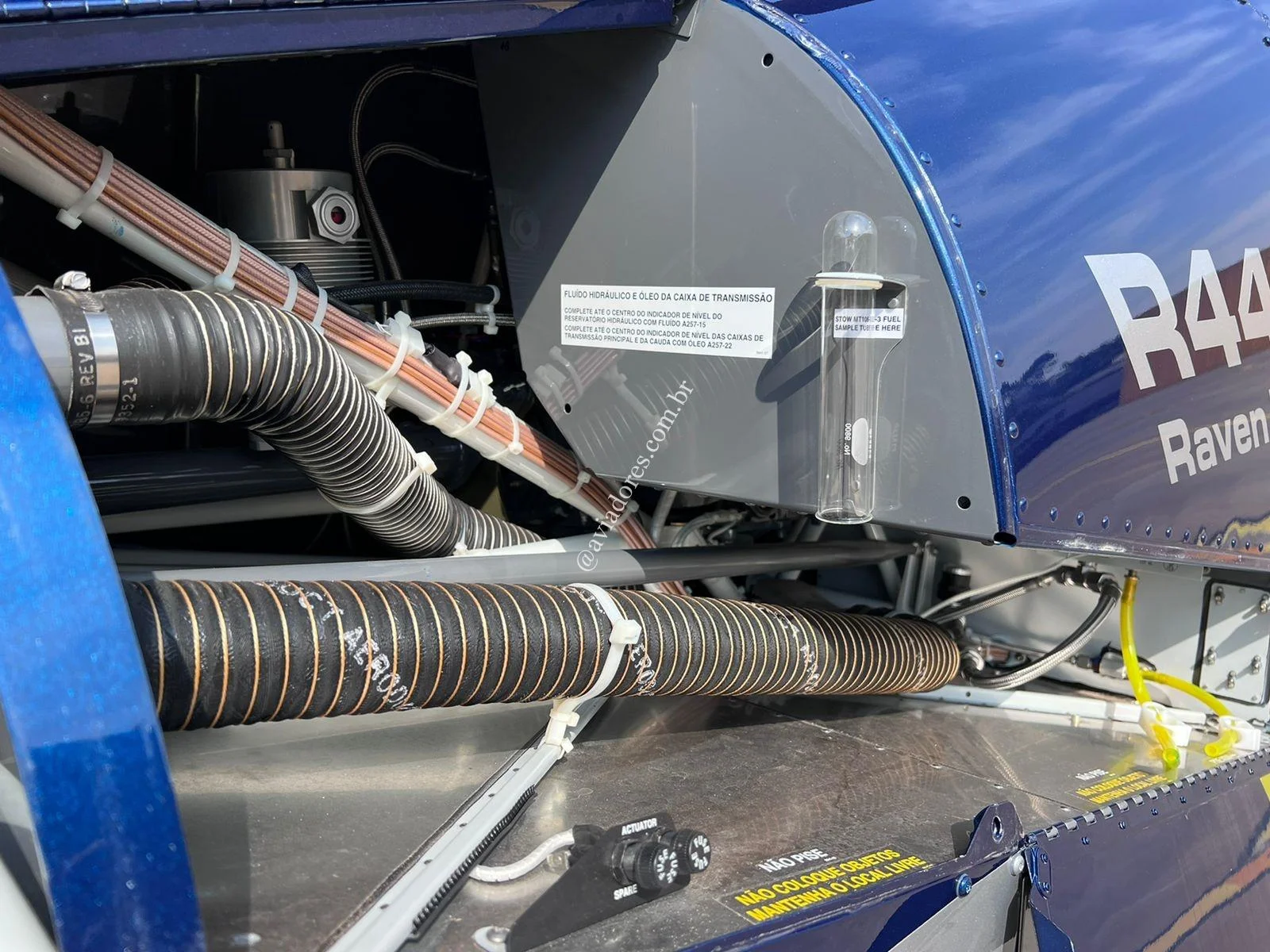 Robinson Helicopter R44 RAVEN II - foto 17