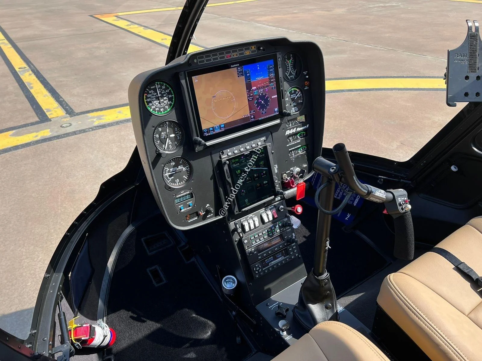 Robinson Helicopter R44 RAVEN II - foto 5