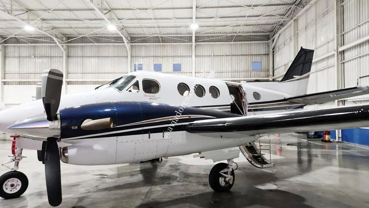 BEECHCRAFT CORPORATION KING AIR C90 GTI - foto 10