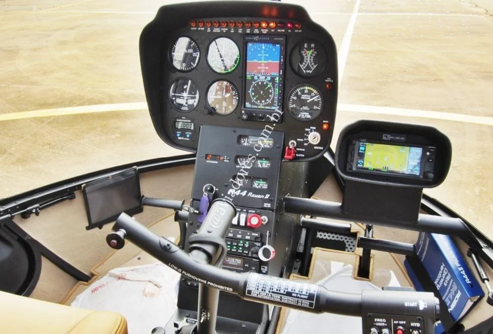 Robinson Helicopter R44 RAVEN II - foto 4