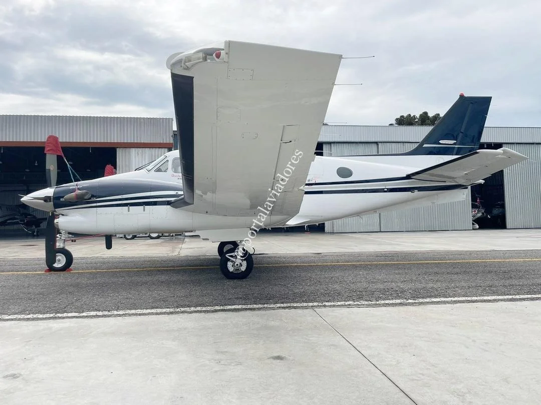 BEECHCRAFT CORPORATION KING AIR C90 GTI - foto 16