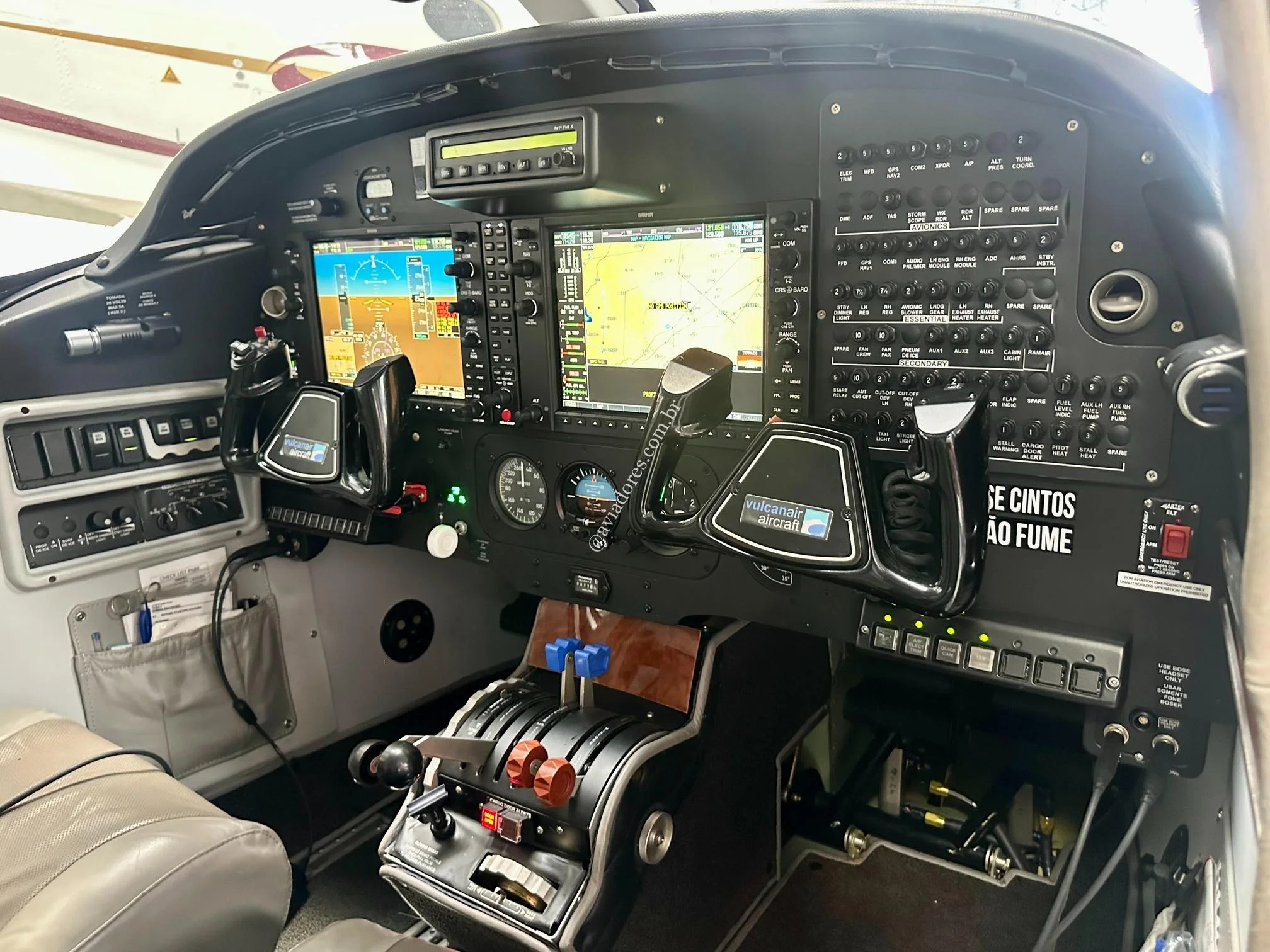 Vulcanair P68R - foto 8