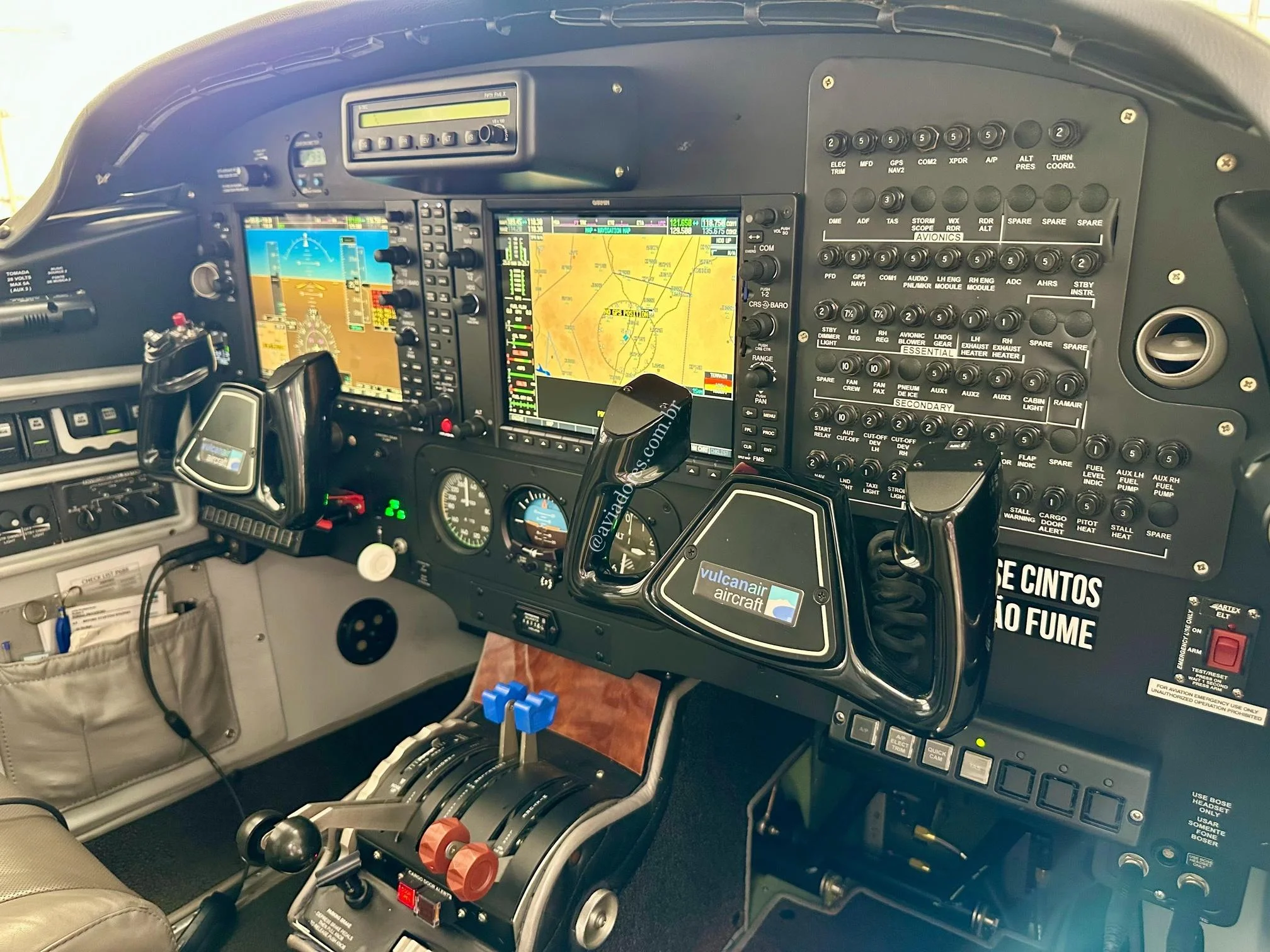 Vulcanair P68R - foto 2