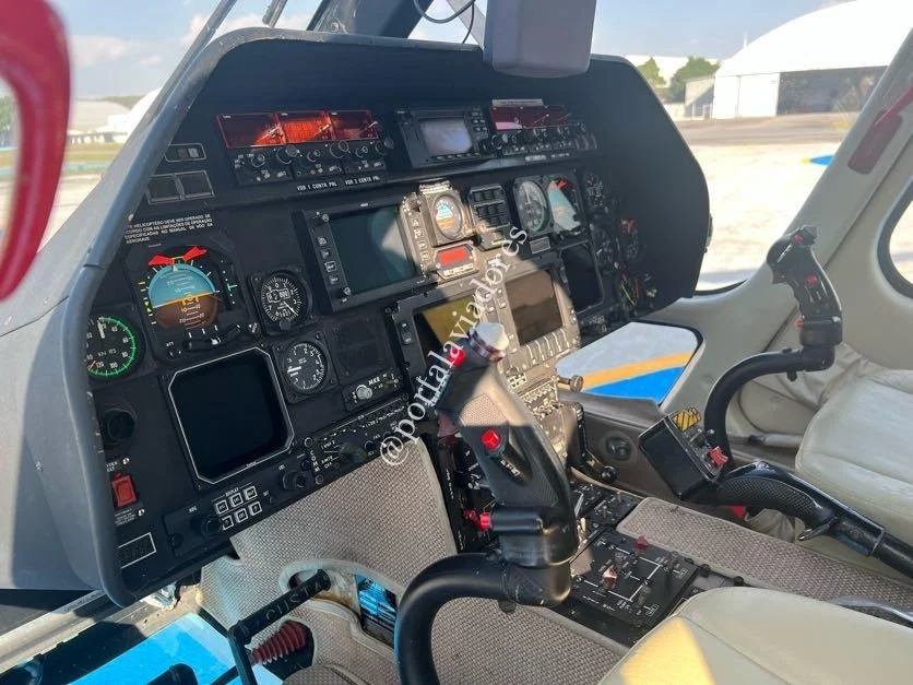AGUSTA WESTLAND A109E POWER - foto 3