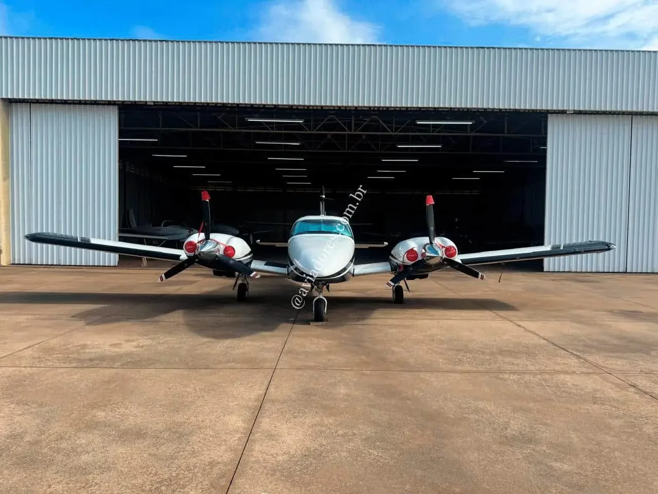 Piper Aircraft PA-34-220T - SENECA V - foto 7