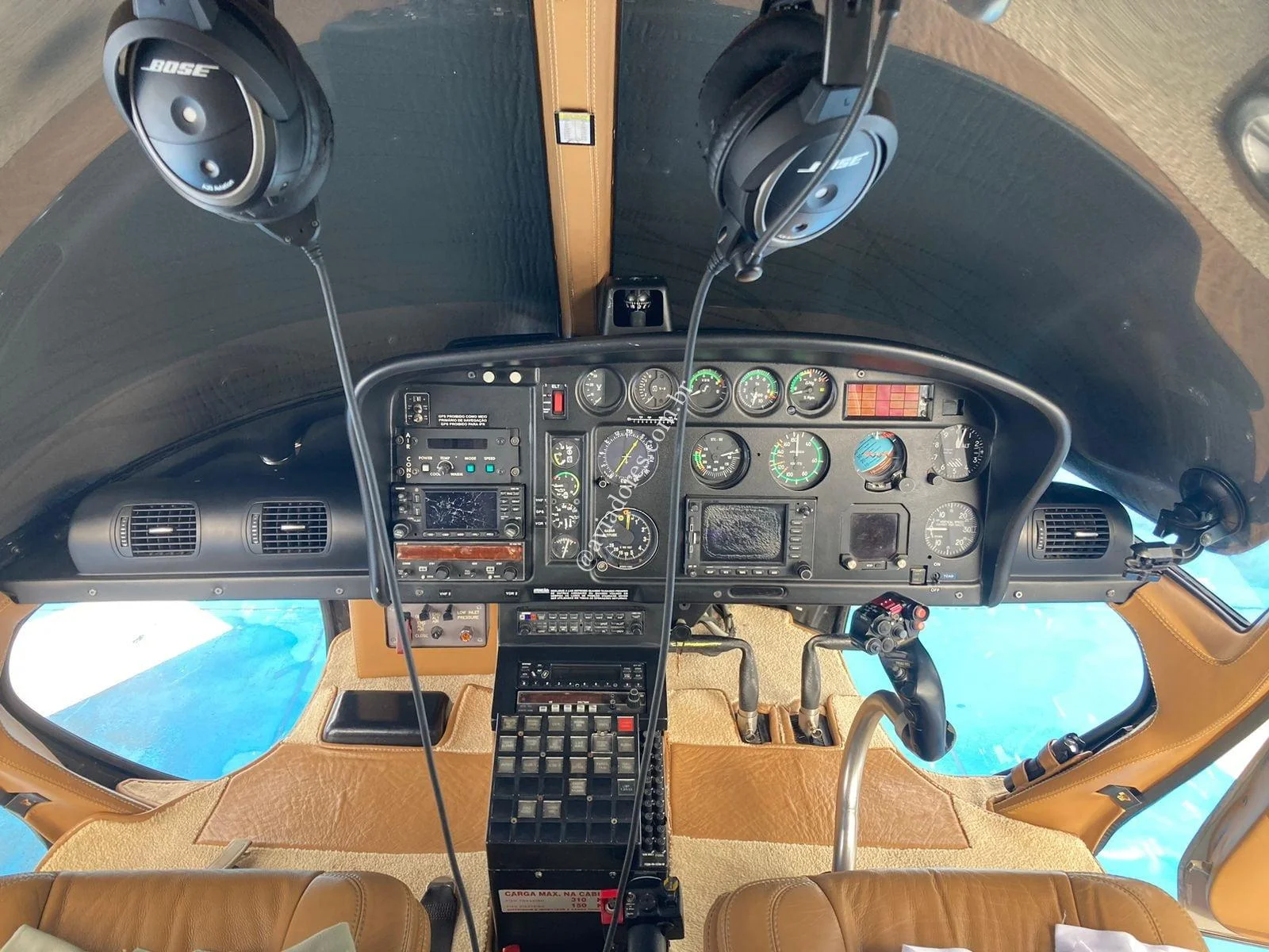 Airbus Helicopters AS350B2 - foto 6