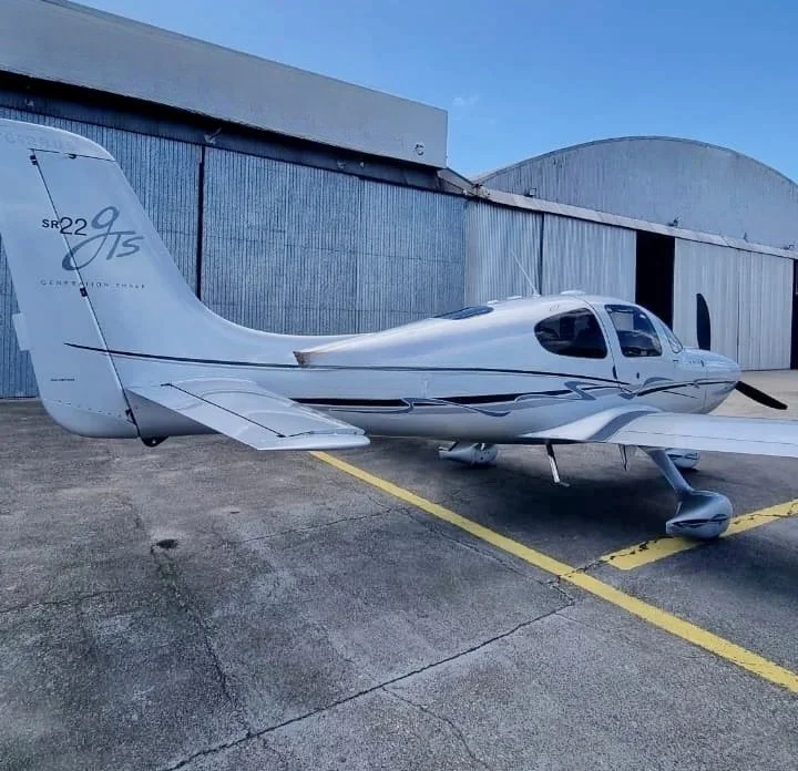 Cirrus Aircraft SR22 GTS - foto 16