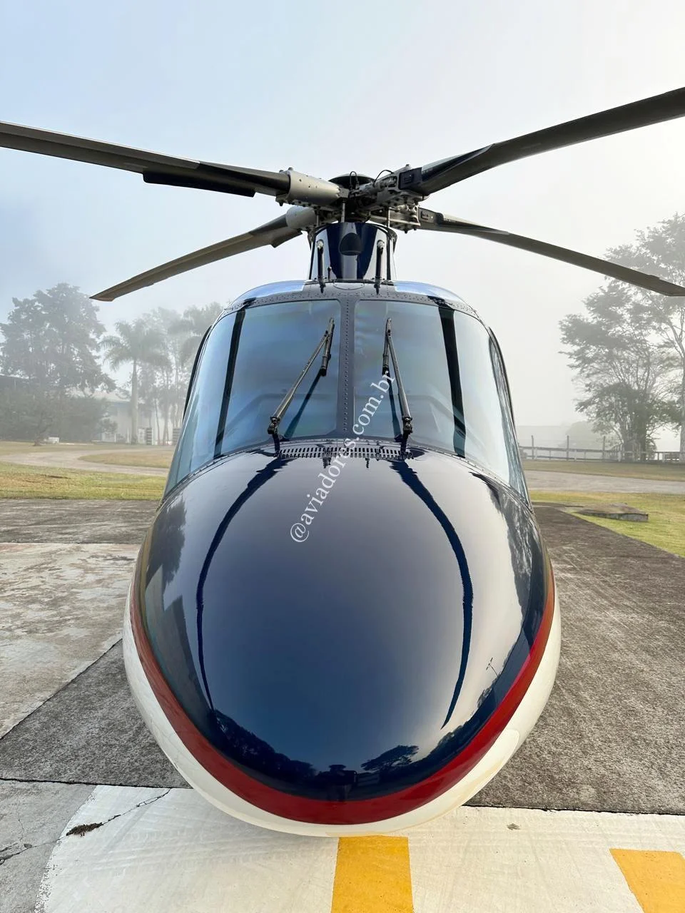 AGUSTA WESTLAND A109E POWER - foto 8