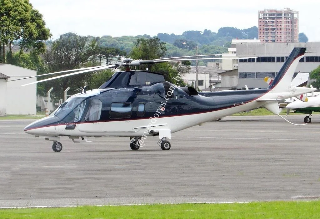 AGUSTA WESTLAND A109E POWER - foto 13
