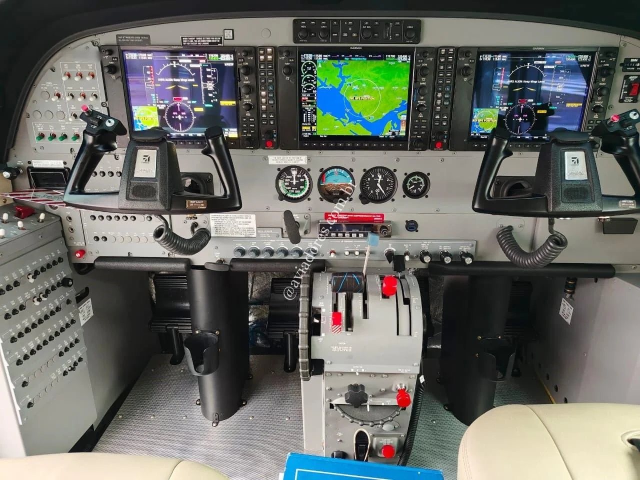 Cessna Aircraft 208B GRAND CARAVAN EX - foto 2