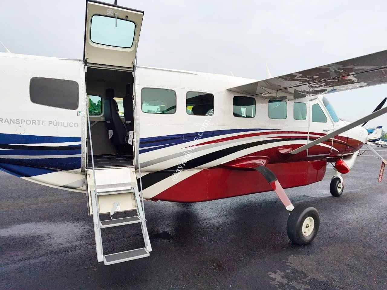 Cessna Aircraft 208B GRAND CARAVAN EX - foto 12