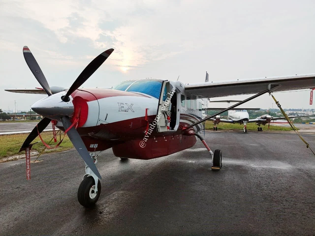 Cessna Aircraft 208B GRAND CARAVAN EX - foto 11