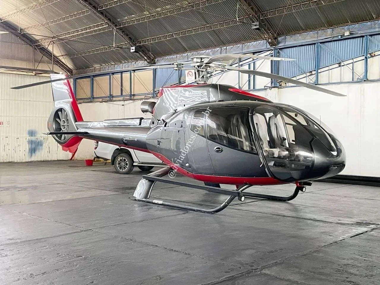 Airbus Helicopters EC130B4 - foto 21