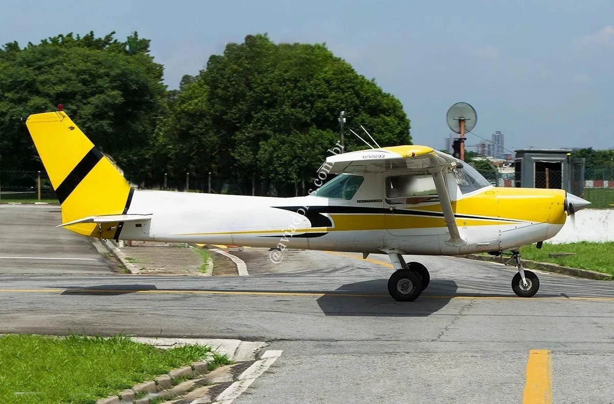 Cessna Aircraft 152 - foto 8