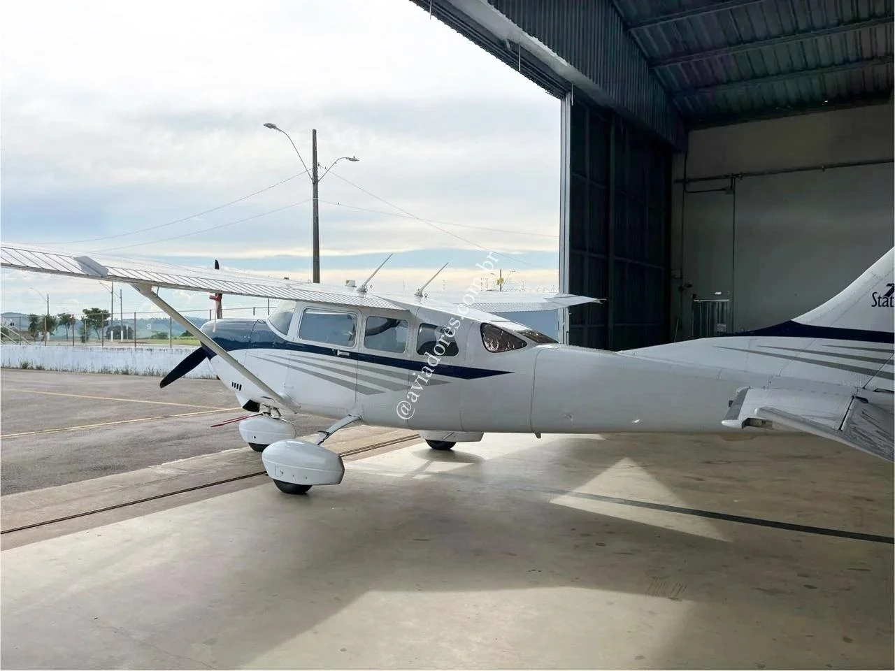 Cessna Aircraft T206H TURBO STATIONAIR - foto 7