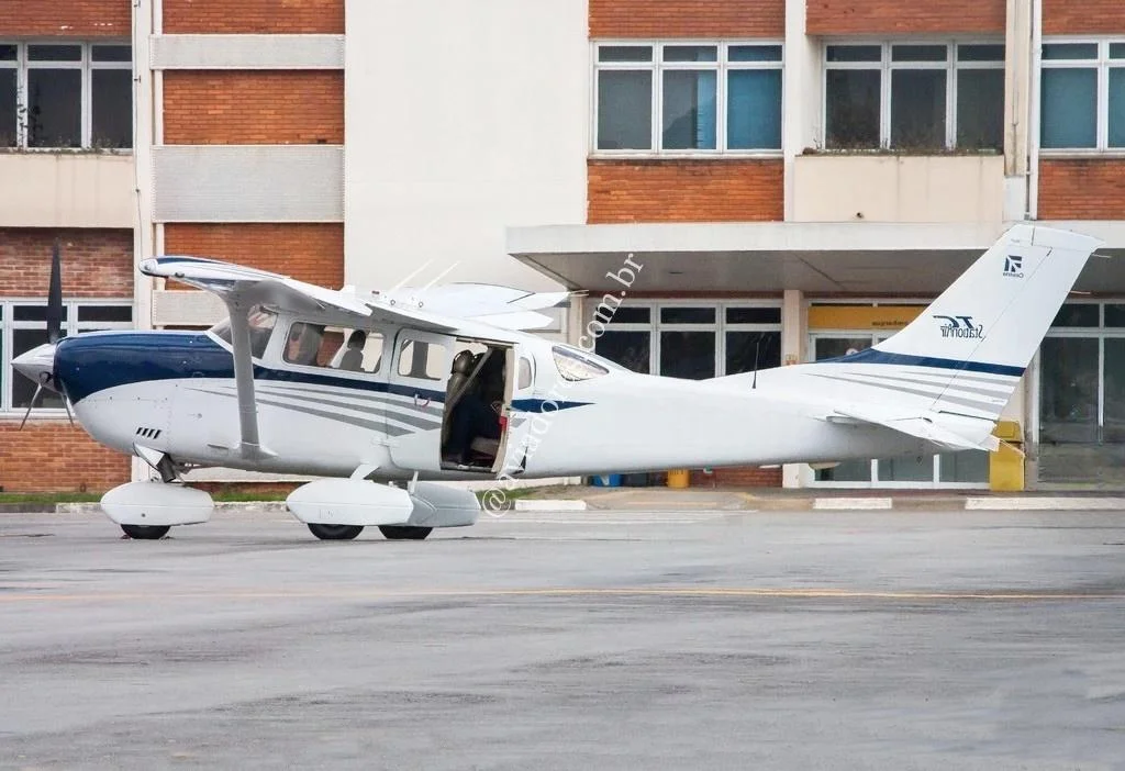 Cessna Aircraft T206H TURBO STATIONAIR - foto 8