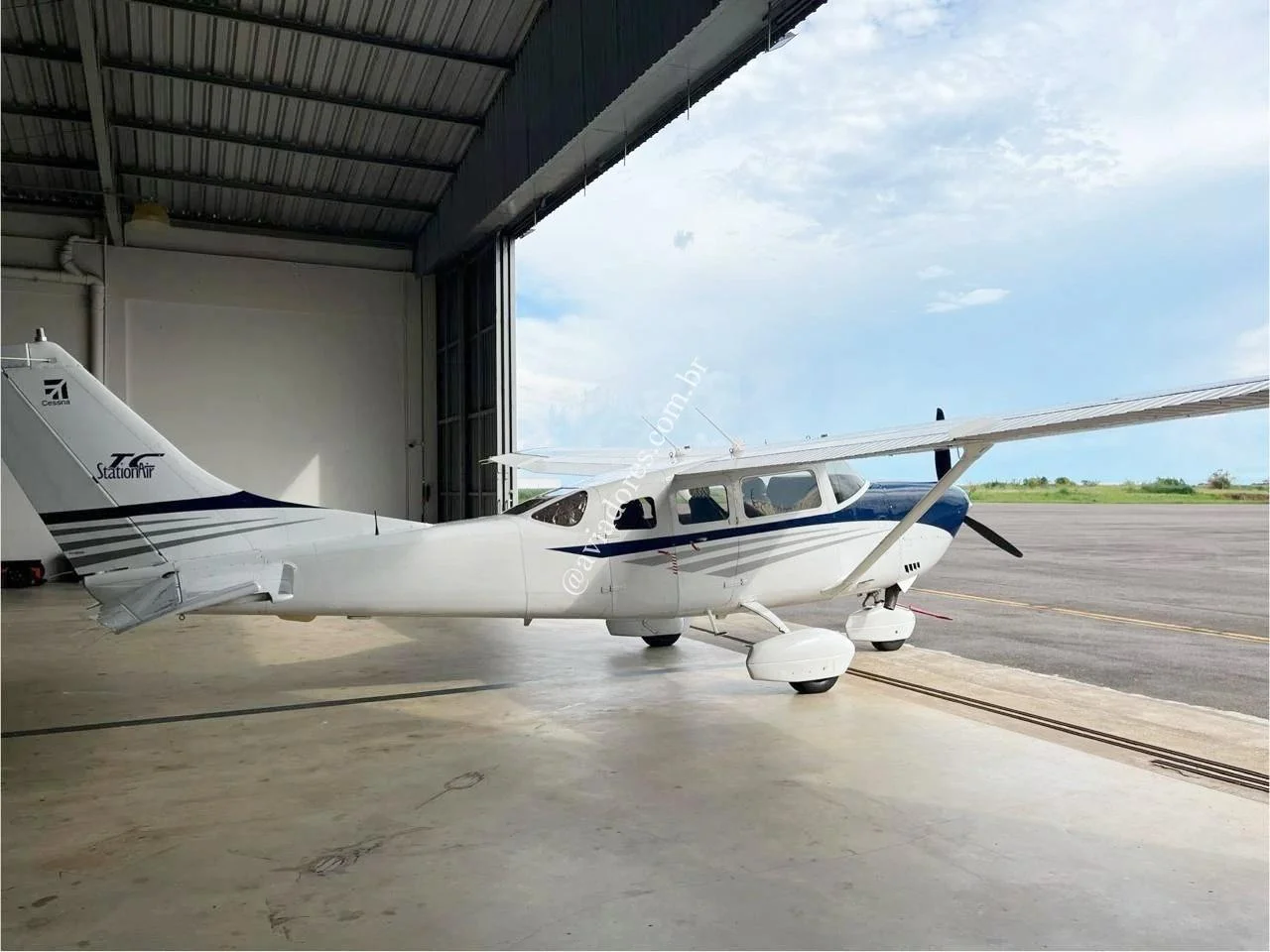 Cessna Aircraft T206H TURBO STATIONAIR - foto 9