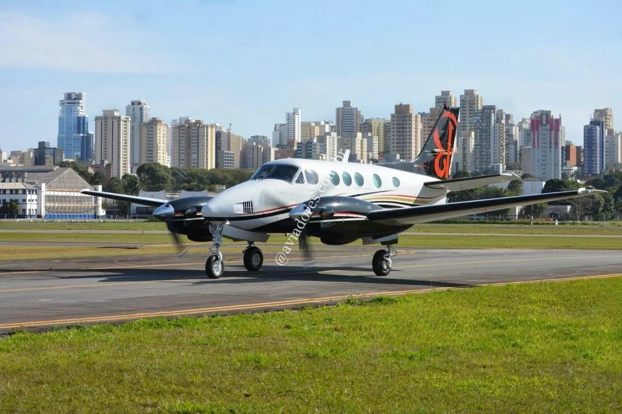 BEECHCRAFT CORPORATION KING AIR C90