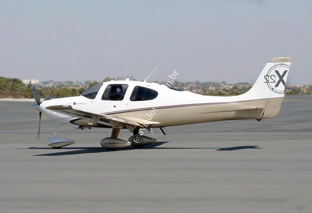 Cirrus Aircraft SR22 X - foto 15