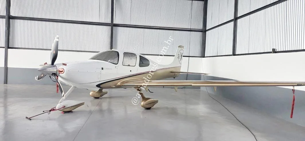 Cirrus Aircraft SR22 X - foto 4