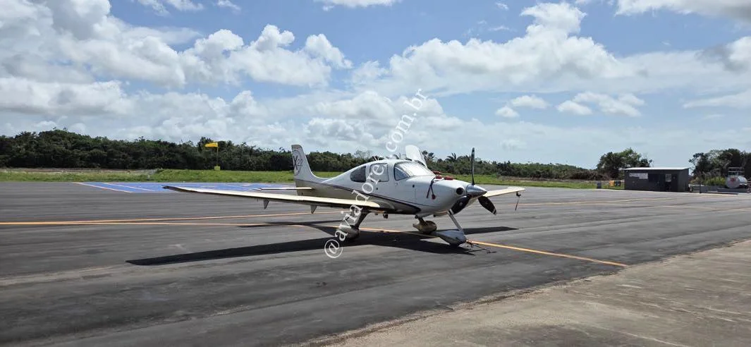 Cirrus Aircraft SR22 X - foto 2