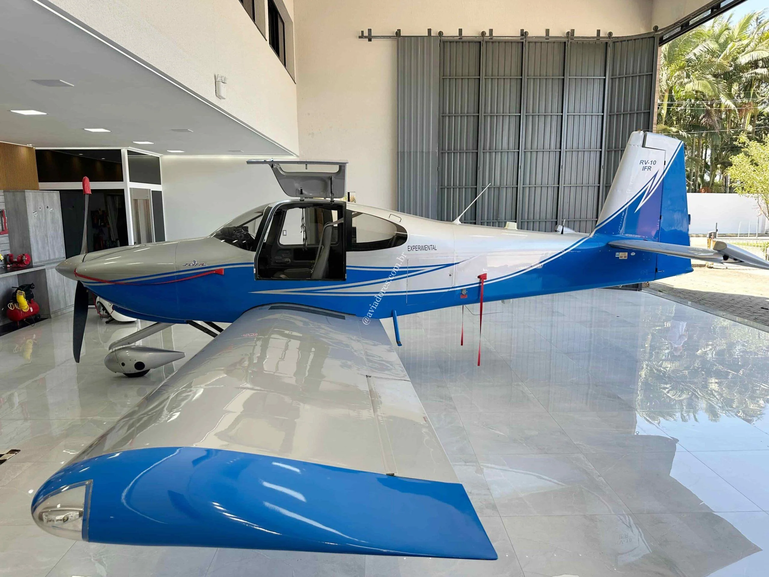Vans Aircraft RV-10 - foto 16