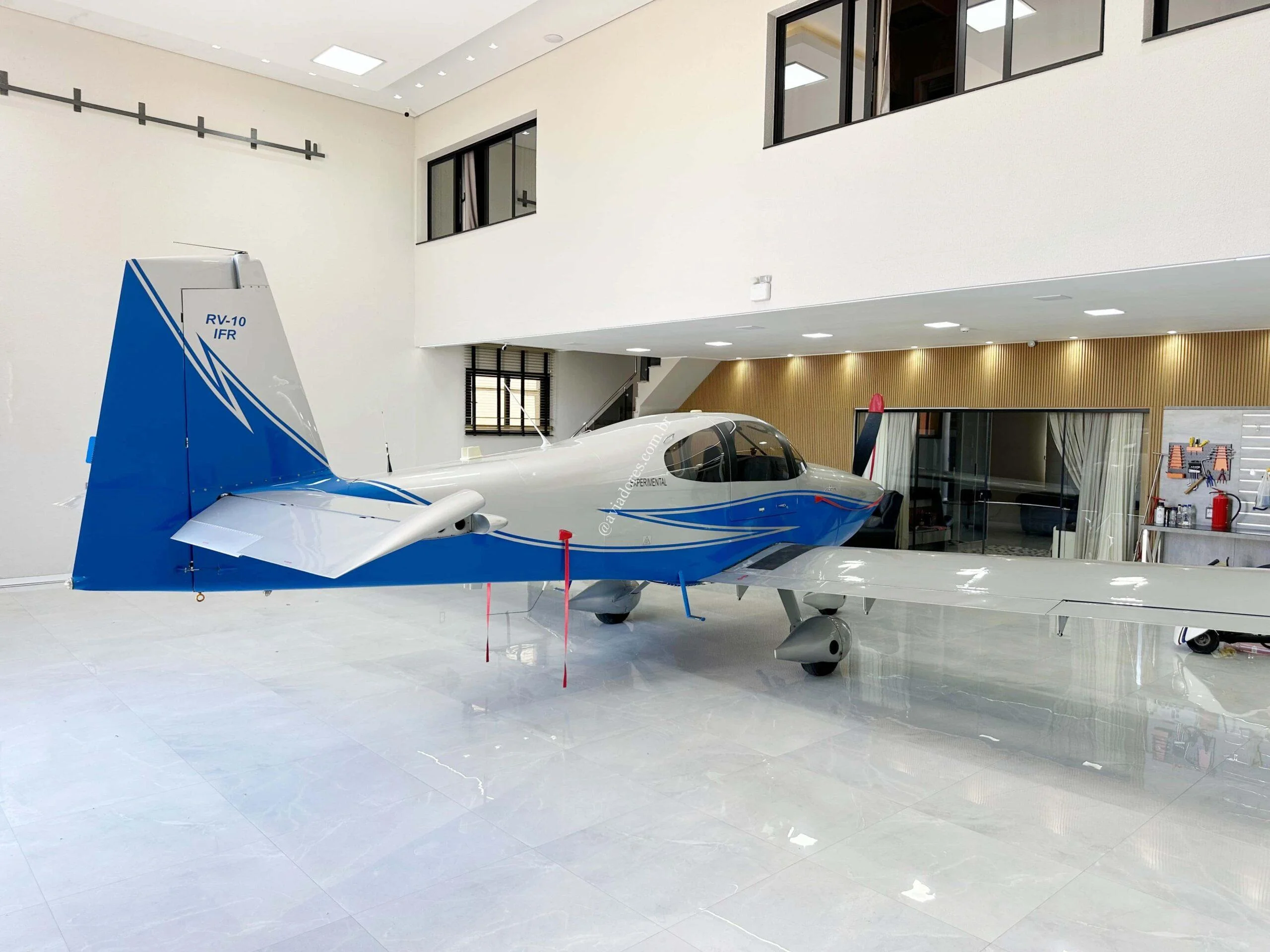 Vans Aircraft RV-10 - foto 14