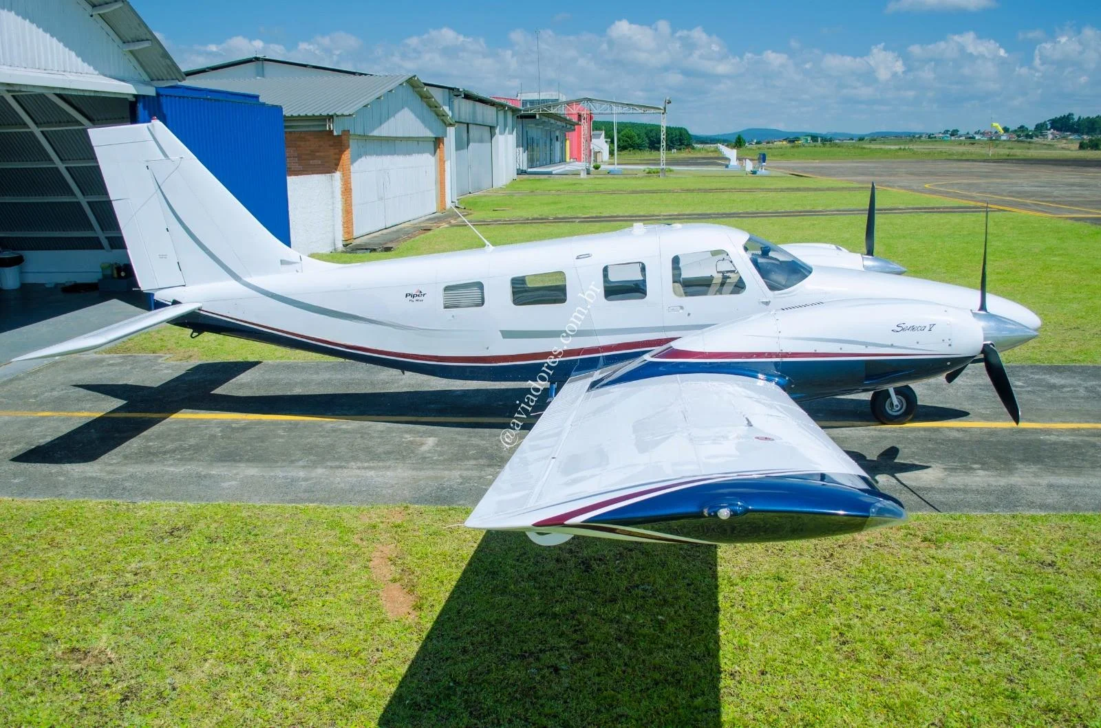 Piper Aircraft PA-34-220T - SENECA V - foto 15